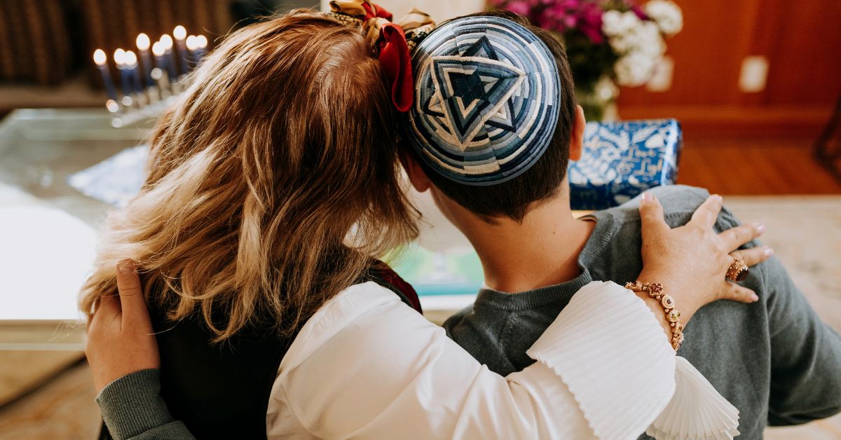 איך ללמד ילדים על חשיבות השבת והחגים?